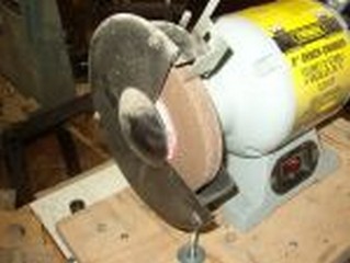 wood turning grinding sharpening image