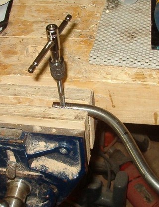  tapping the hollowing tool shaft for the set screw