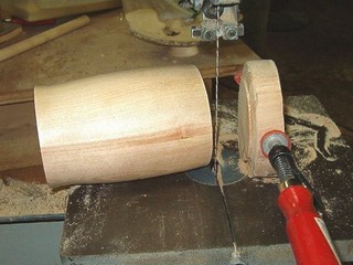  prevent wood rolling on the bandsaw